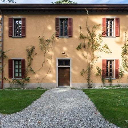 Bilocale Nel Parco Di Villa Erba Cernobbio Exterior photo