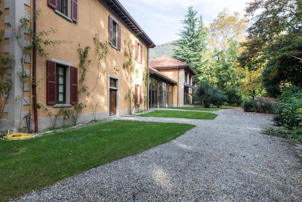 Bilocale Nel Parco Di Villa Erba Cernobbio Exterior photo